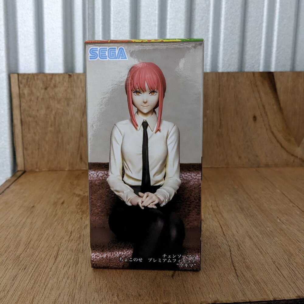 Chainsaw Man Makima Sitting Chokonose - Sega Anime Figure (New in box)